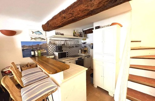 Old Town Cottage | Charming Village House Saint-Tropez Center with Rooftop