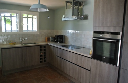 Saint-Raphael Villa | Completely renovated villa for 10 people with a view of the sea and swimming pool