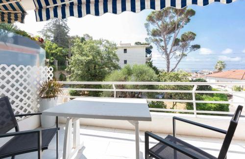 California - Pezou Apartment | Florida 35m studio sea view closed to the Croisette