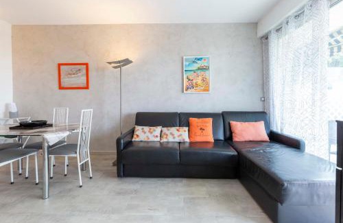 California - Pezou Apartment | Florida 35m studio sea view closed to the Croisette
