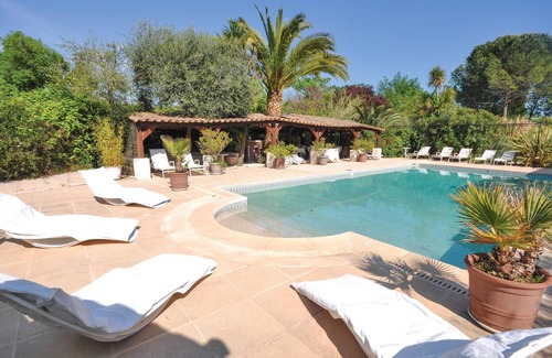 Plascassier House | Gorgeous home in Plascassier with WiFi