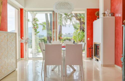Menton Villa | "Le Clos des Guillons" Piscine, Vue imprenable, Parkings
