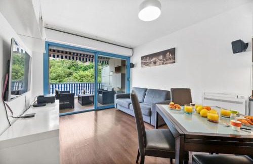 Menton Apartment | Le Virgil - Piscine - Parking Privé - Calme Wifi