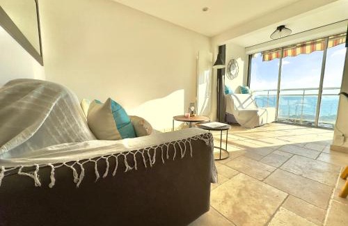 Cannes La Bocca Apartment | Les Flots By SCLS Locations