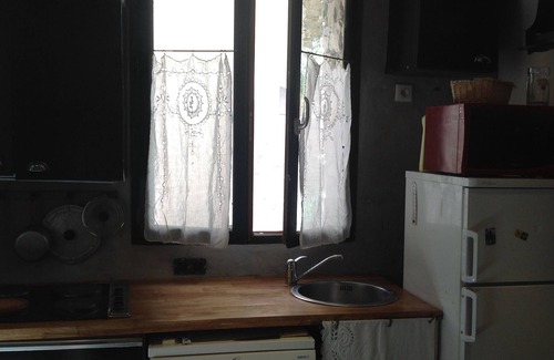 Gassin Apartment | Loft style ideal for a couple in the heart of the historic village of GASSIN