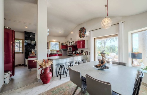 Villeneuve-Loubet Villa | Magnificent Villa with Swimming Pool