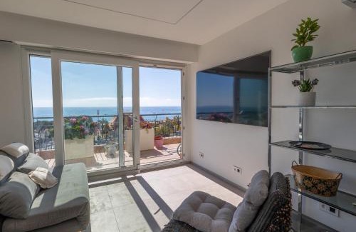 Menton Apartment | Magnifique 3P climatisé en dernier étage avec terrasse face mer, proche centre Menton - FR-1-196-326