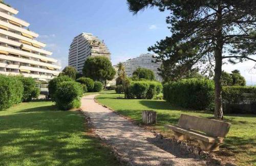 Villeneuve Loubet Beach Apartment | MARINA BAIE DES ANGES - AMIRAL