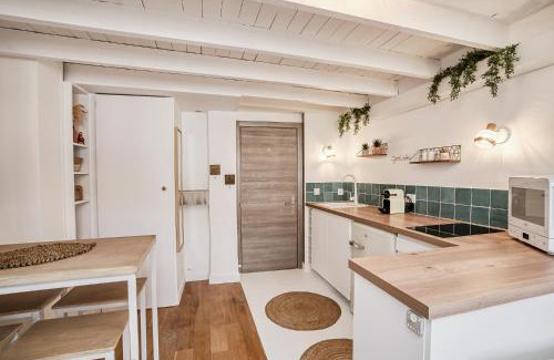 Old Town Apartment | My little St-Tropez