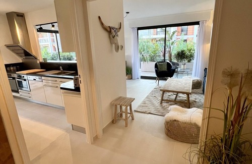 Villeneuve Loubet Beach Apartment | Nouveau Villeneuve Loubet Plage
