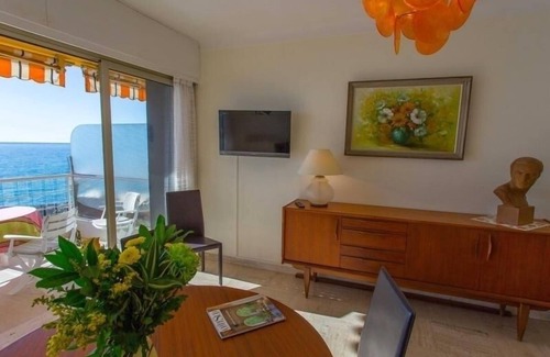 Menton Apartment | Seaside 2BR Apartment with Terrace, Pool & Garage in Menton