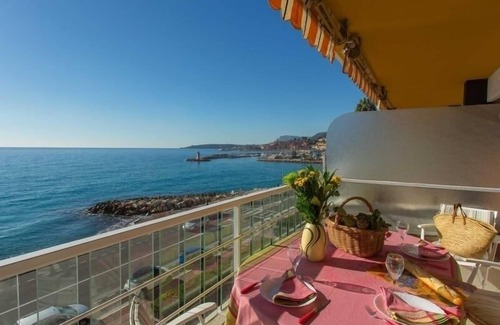 Menton Apartment | Seaside 2BR Apartment with Terrace, Pool & Garage in Menton