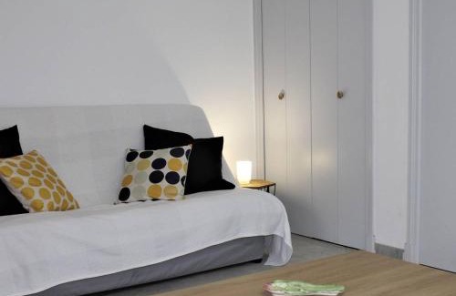 Villeneuve Loubet Beach Apartment | Studio en RDJ avec jardin, plage à 3m, clim et parking, Villeneuve-Loubet - FR-1-252A-74