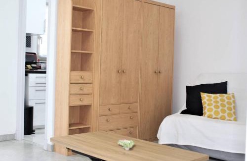 Villeneuve Loubet Beach Apartment | Studio en RDJ avec jardin, plage à 3m, clim et parking, Villeneuve-Loubet - FR-1-252A-74