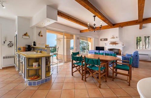 Cavalaire-sur-Mer House | Stunning home in Cavalaire Sur Mer