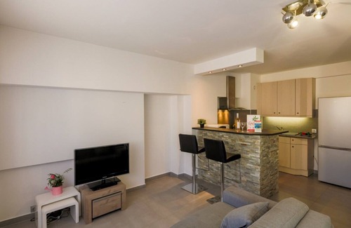 Carre d'Or Apartment | SUEDE 4 AP4210 By Riviera Holiday Homes