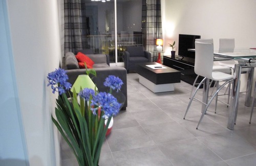 Cagnes-sur-Mer Apartment | Superb 3 room standing apartment with terrace 5 minutes from the beaches