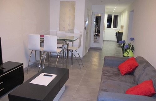 Cagnes-sur-Mer Apartment | Superb 3 room standing apartment with terrace 5 minutes from the beaches