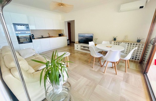 Menton Apartment | Superb renovated 4BR with AC and terrace near sea and center