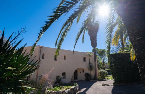 Chateauneuf-Grasse Villa | Villa ∙ 5 bedrooms ∙ 10 guests
