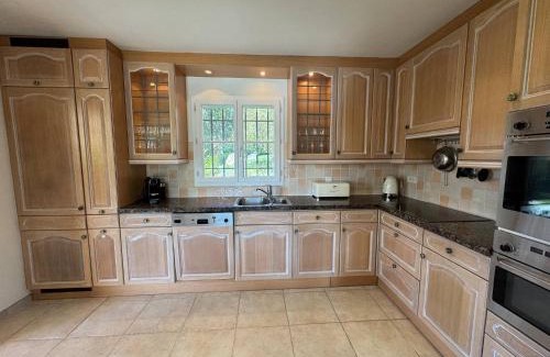 Villeneuve-Loubet Villa | Villa Domaine 4 seasons Valbonne
