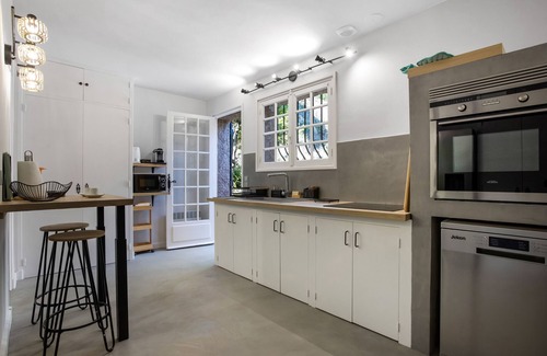 Les Issambres Villa | Villa "La Louisière" with Sea View over the Gulf of Saint-Tropez and 4 Minutes from the Beach