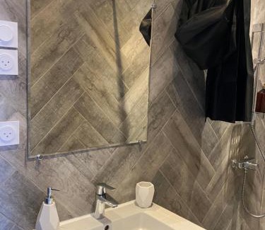 Roquefort-les-Pins Apartment | Villa Thyziri