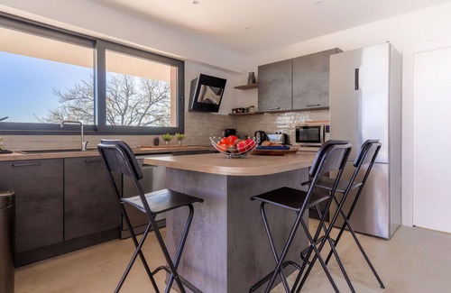 Roquebrune-Cap-Martin Villa | Wonderful private villa for 10 guests with A/C, private pool, WIFI, TV and terrace