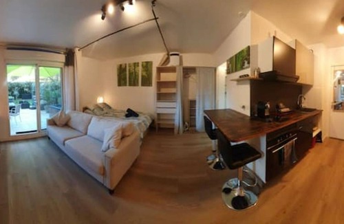 La Bocca Nord Apartment | Évasion à Deux. Domaine Prestigieux. Jacuzzi & Parking Privés, Piscine Golf