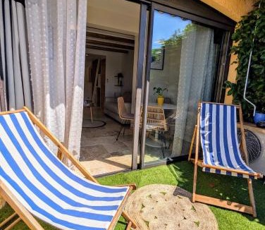 Saint-Vallier-de-Thiey Apartment | Évasion au calme - Maison cosy avec piscine et tennis