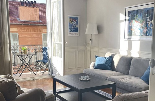 Nice City Centre Apartment | 08. A beautiful and roomy bourgeoise apartment in Nice with top location