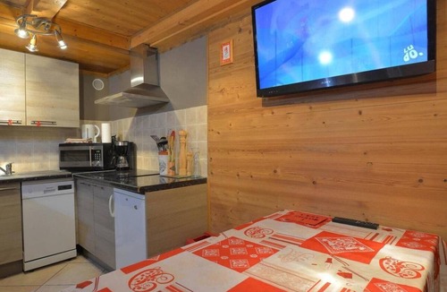 Arc-2000 Apartment | 100m from resort center, 8th floor, balcony, tv, 40m², Les Arcs