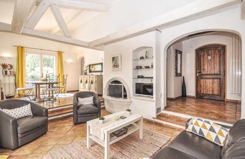 Saint-Jacques House | 116 m² House ∙ 3 bedrooms ∙ 6 guests