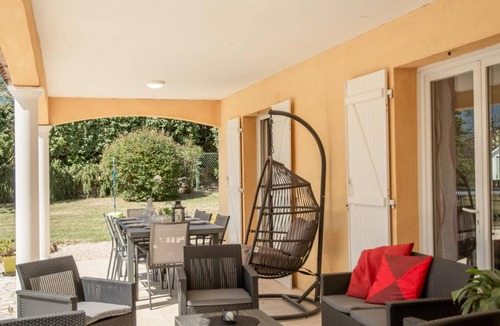 Bagnols-en-Foret House | 130 m² House ∙ 3 bedrooms ∙ 6 guests