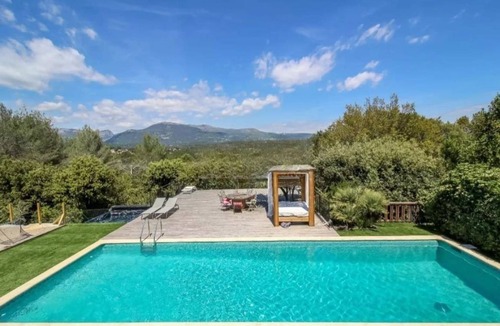 Villeneuve-Loubet Villa | 130 m² Villa ∙ 4 bedrooms ∙ 8 guests
