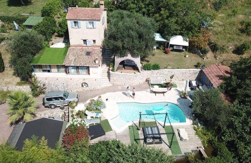 Le Bar-sur-Loup Bed & Breakfast | 14 m² Bed and breakfast ∙ 2 guests