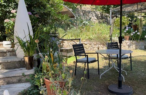 Le Bar-sur-Loup Bed & Breakfast | 14 m² Bed and breakfast ∙ 2 guests