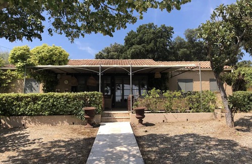 La Mole House | 150 m² House ∙ 4 bedrooms ∙ 8 guests