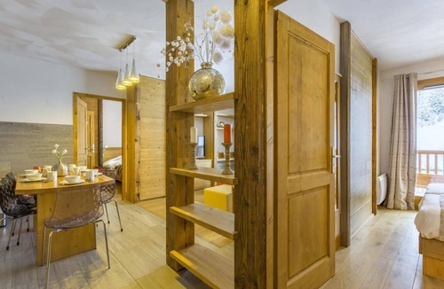 Les Brevieres Apartment | 150m from resort center, fitness, swimming pool, sauna, hammam, balcony, tv, 80m², Tignes