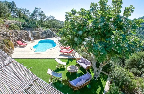 La Garde-Freinet Villa | 180 m² Villa ∙ 4 bedrooms ∙ 8 guests