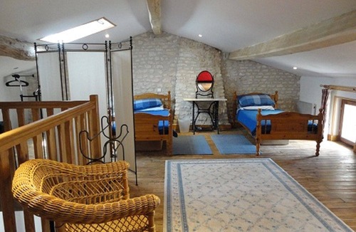 Bribaudon House | 1830's Village Farmhouse - Shared Pool, Games Barn, Leisure Field. Beach 30 mins