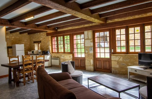 Castelnaud-la-Chapelle Cottage | 2-bedroom house with terrace in the heart of Dordogne