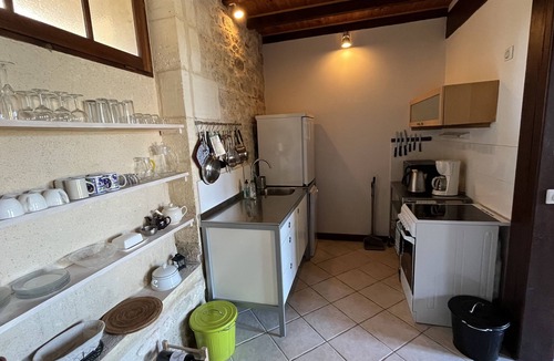 Gensac Apartment | 2 bedroom 2 bathroom apartment in an ancient convent built about 1400.