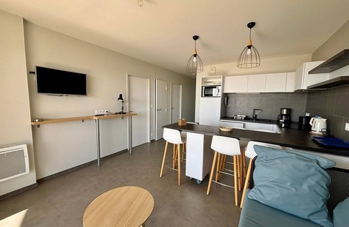 La Tranche-sur-Mer Apartment | 2-bedroom apartment, balcony, beach access, pool, parking, pets allowed - La Tranche-sur-Mer