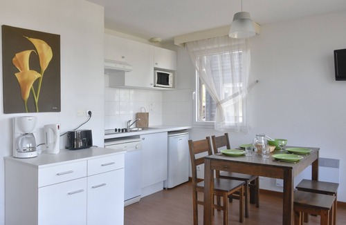 Montreal Apartment | 2-bedroom apartment (4/6 pers) - linen included