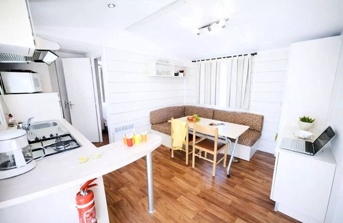 Saint-Hilaire-de-Riez Villa | 2-Bedroom Vacation Rental for 4–6 People