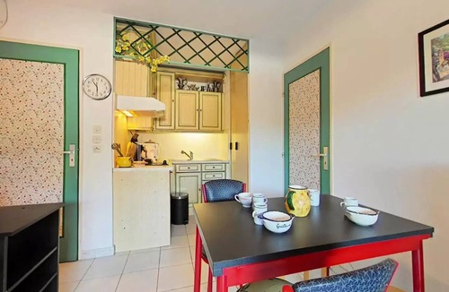 Les Bormettes Apartment | 2-room apartment sleeps 4 in LA LONDE LES MAURES