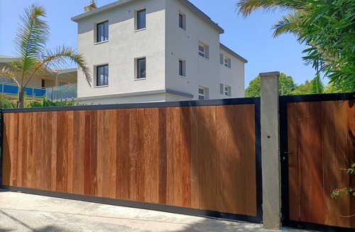 Les Sablettes Villa | 20 meters from a white-sand beach, exceptional view and location, air-conditioned