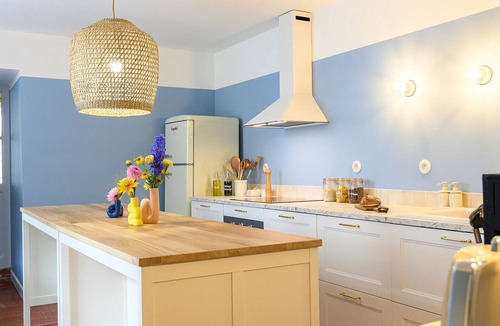 La Garnache Villa | 20 minutes from the beach, magnificent old villa sleeps 19 with garden and sauna