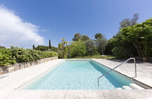 Vallauris Villa | 201 m² Villa ∙ 7 bedrooms ∙ 12 guests